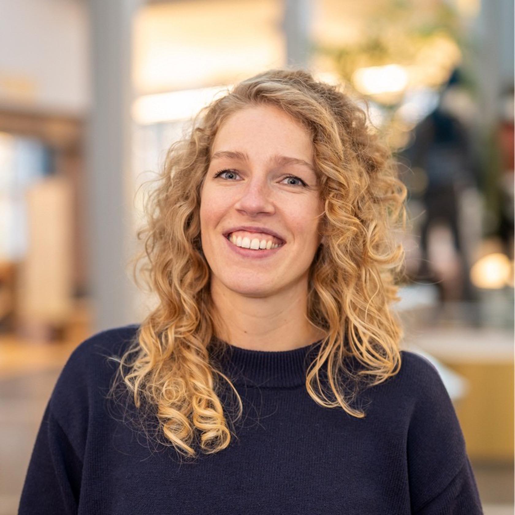 JOLIEN MARS
